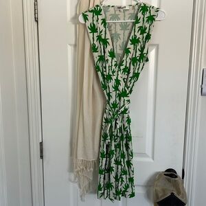 100% silk Diane Von Furstenberg dress